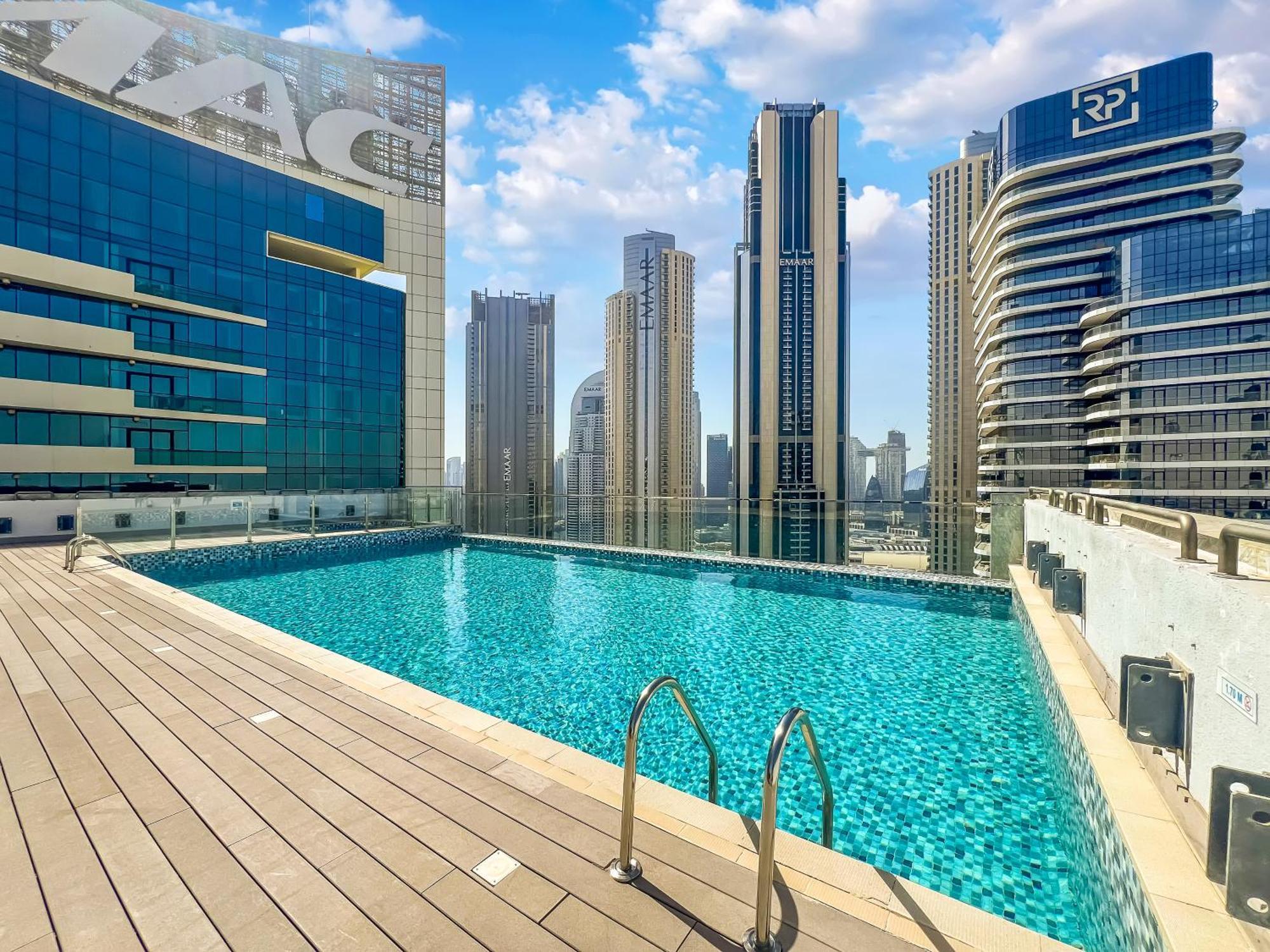 Fam Living - Mada Residences Downtown Dubaï Extérieur photo
